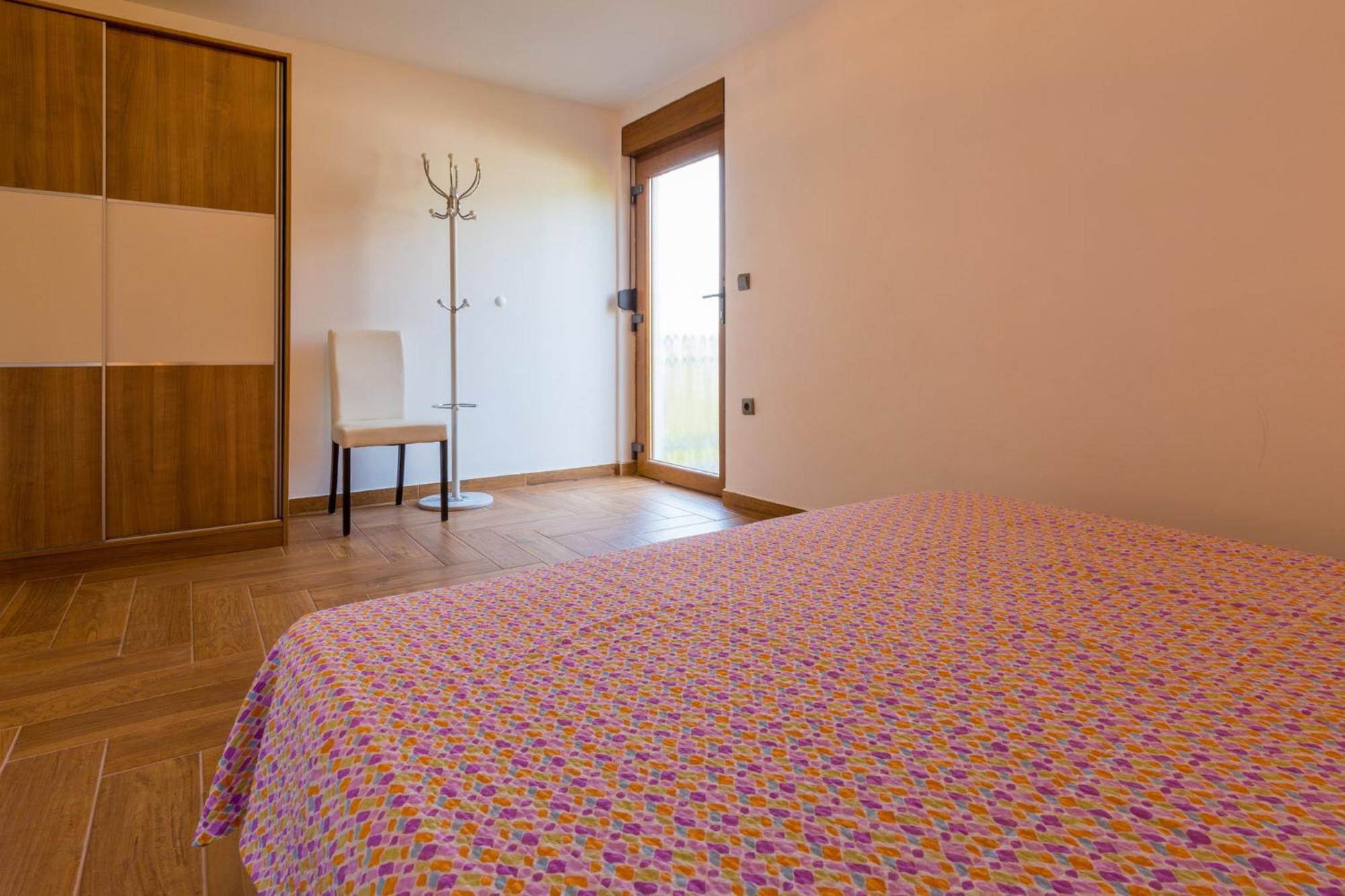 Jasminka Loncaric Apartment Crikvenica Bilik gambar
