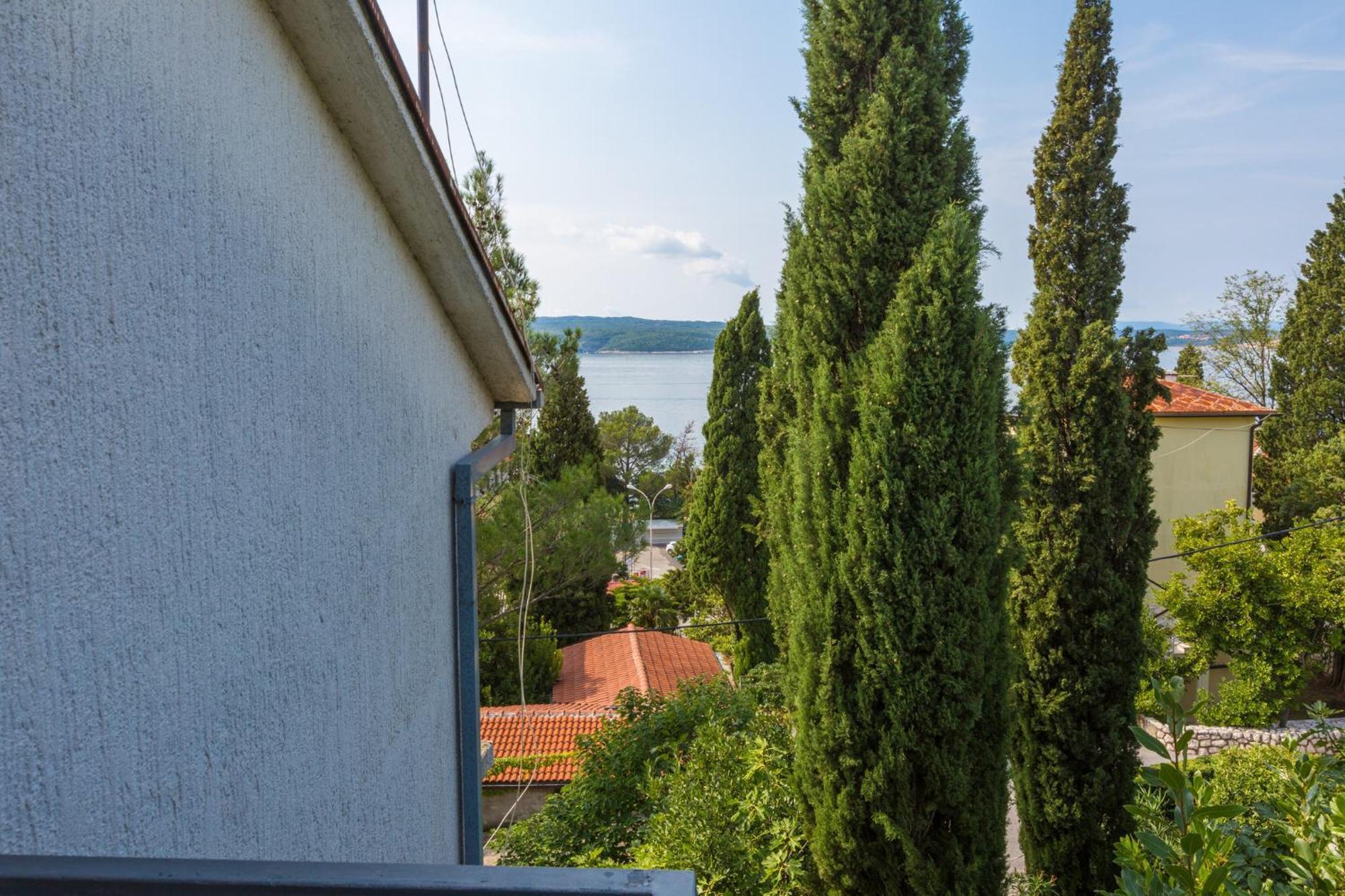 Jasminka Loncaric Apartment Crikvenica Bilik gambar
